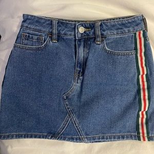Pacsun skirt with red white and green stripes